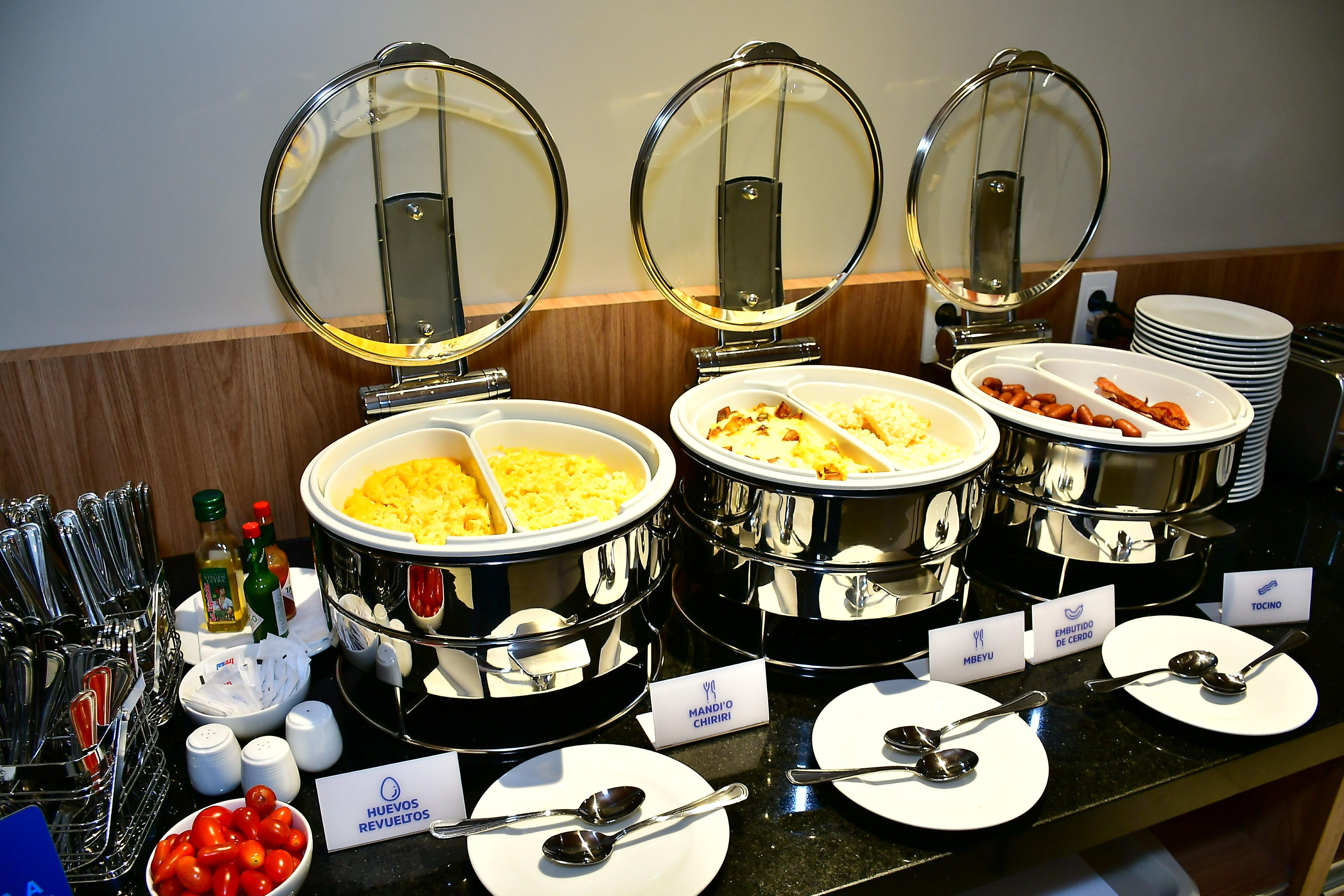 Holiday Inn Express Asuncion Aviadores By Ihg Kültér fotó