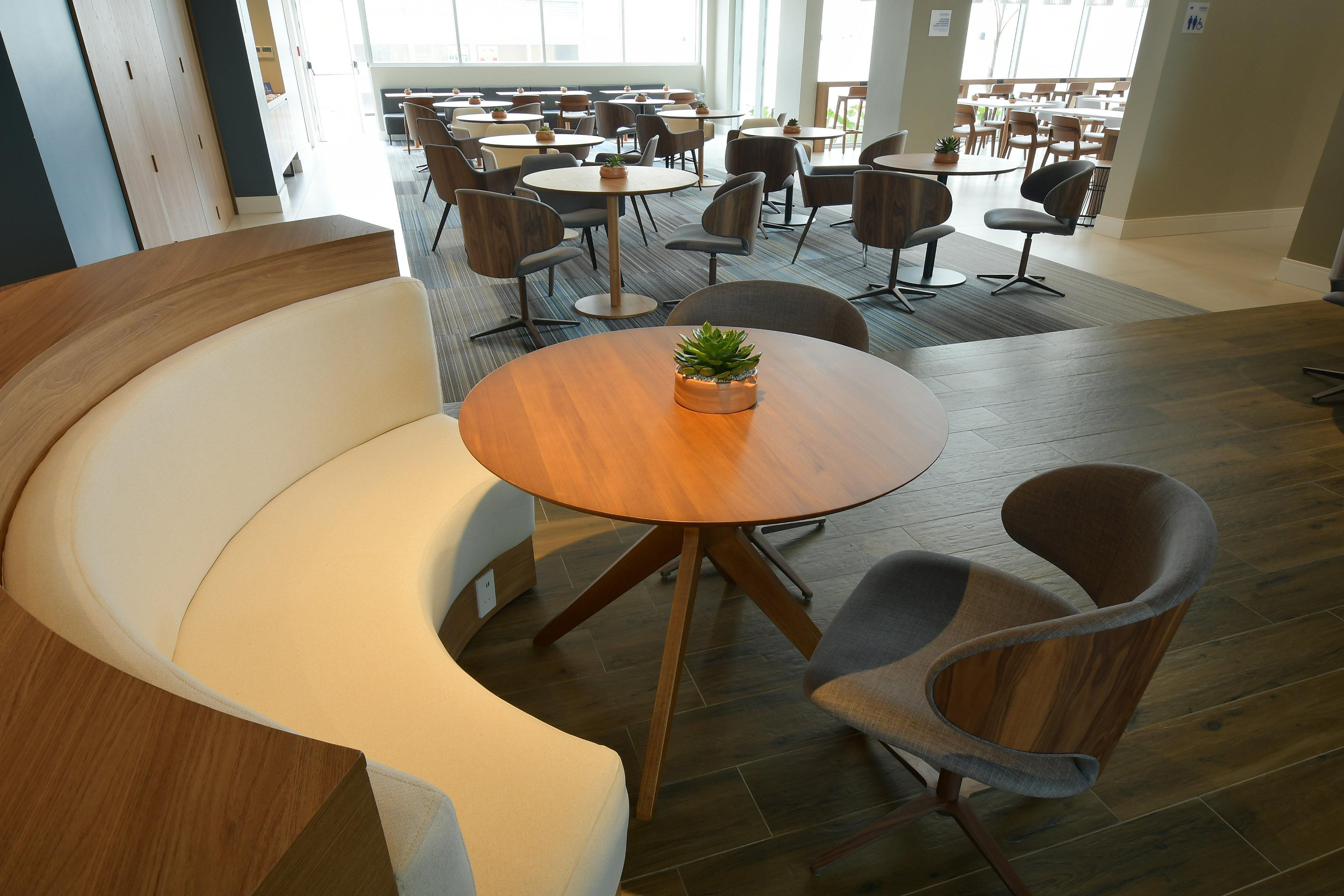 Holiday Inn Express Asuncion Aviadores By Ihg Kültér fotó