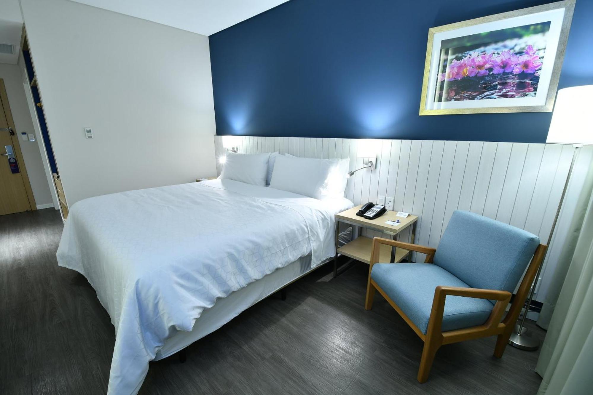 Holiday Inn Express Asuncion Aviadores By Ihg Kültér fotó